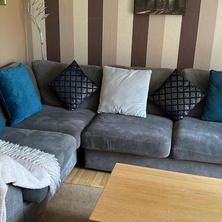 Huntingdon Walk To Town Centre, Cosy, Free Parking Villa Exterior photo