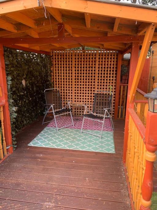 Huntingdon Walk To Town Centre, Cosy, Free Parking Villa Exterior photo