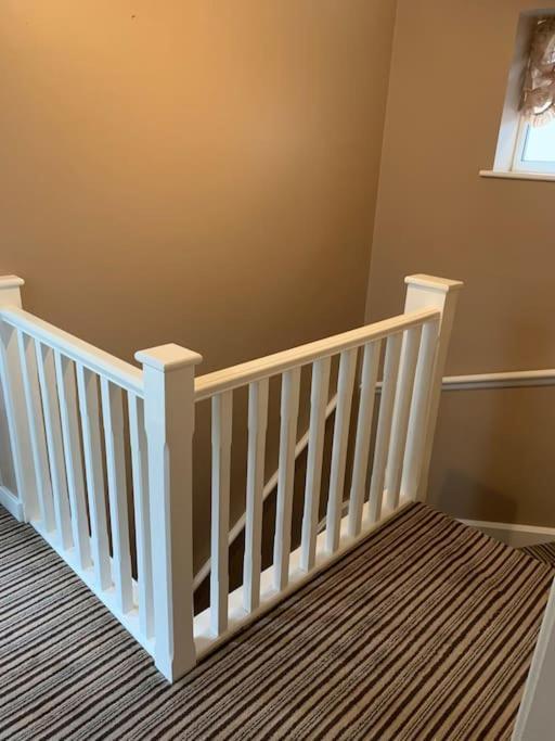 Huntingdon Walk To Town Centre, Cosy, Free Parking Villa Exterior photo