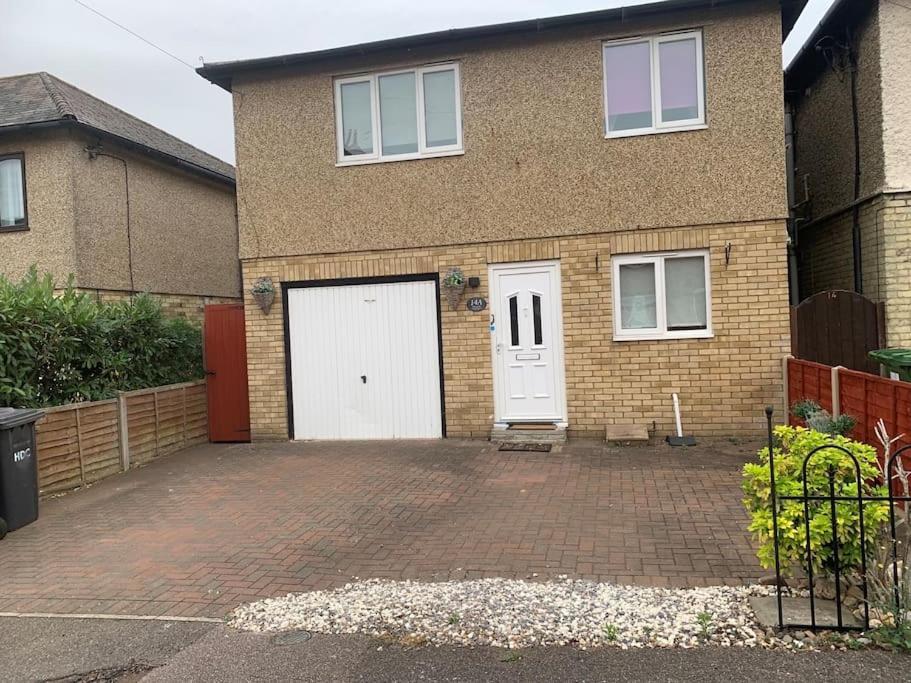 Huntingdon Walk To Town Centre, Cosy, Free Parking Villa Exterior photo
